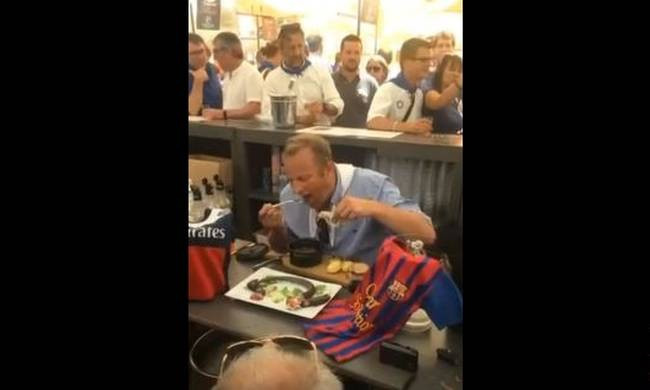 Γάλλος δήμαρχος έβαλε στοίχημα να φάει αρουραίο αν η ομάδα του έχανε! Και έχασε… (βίντεο)